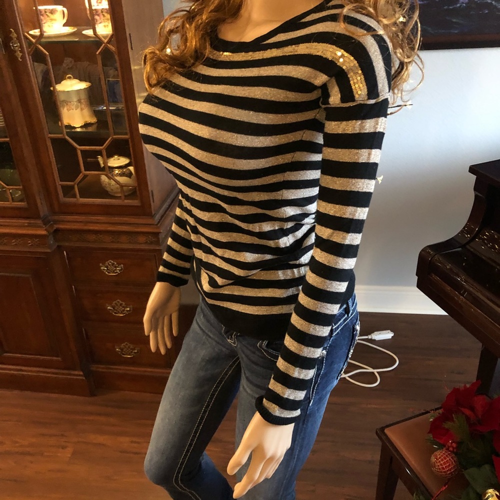 Mudd Sweater Small - Picture 2 of 8